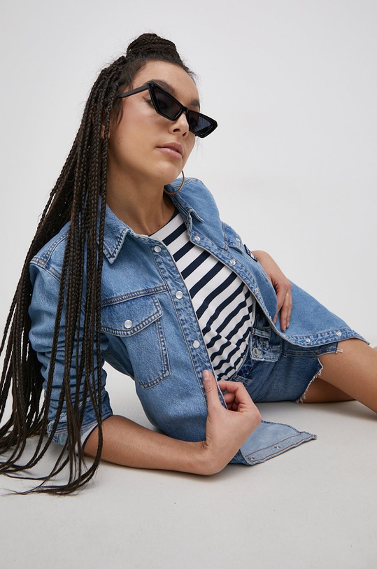 Tommy Jeans Koszula bawełniana DW0DW11221.4890 regular niebieski DW0DW11221.4890