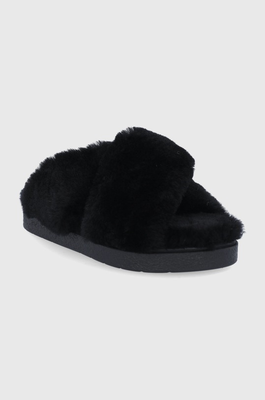 Inuikii Kapcie 70104.331.Black czarny AW21