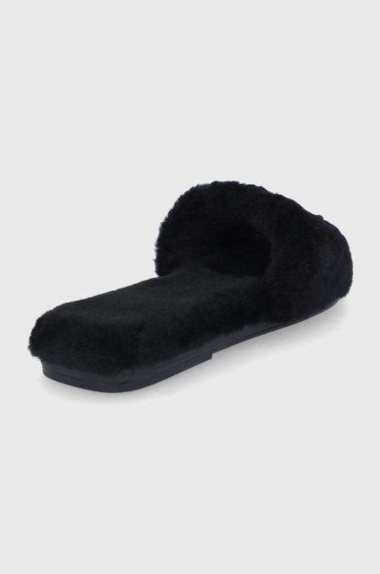Obuwie Tory Burch Kapcie skórzane Double Shearling Slide 83484.001 czarny