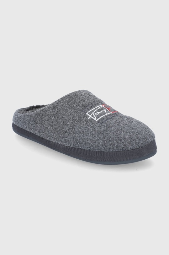 Tommy Hilfiger Kapcie FM0FM03802 szary AW21