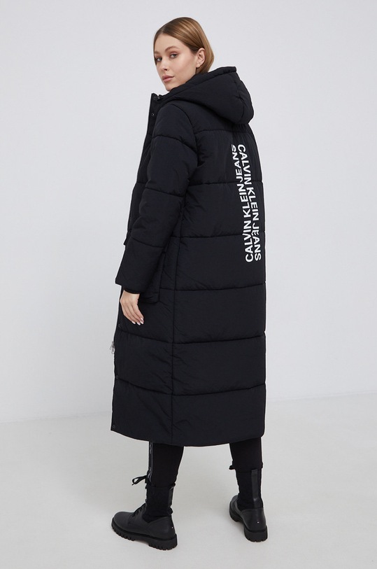 Bunda Calvin Klein Jeans zateplené čierna J20J217281.4890