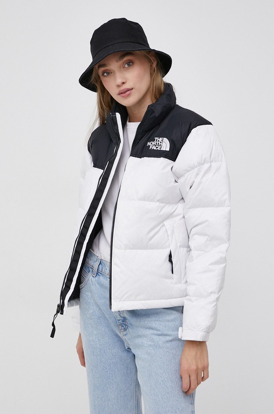 Пухено яке The North Face с качулка бял NF0A3XEOFN41