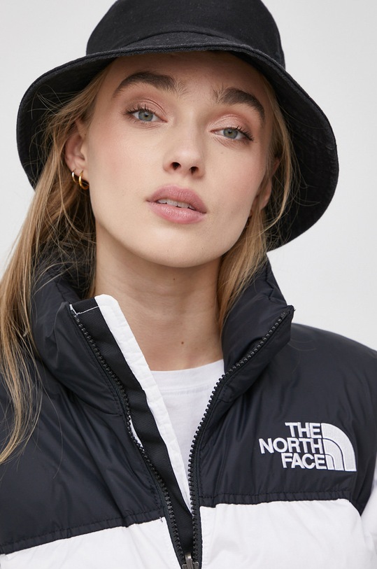 Пухено яке The North Face NF0A3XEOFN41 бял