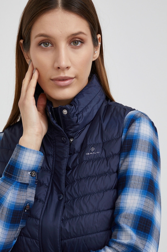 Péřová vesta Gant námořnická modř 4700130