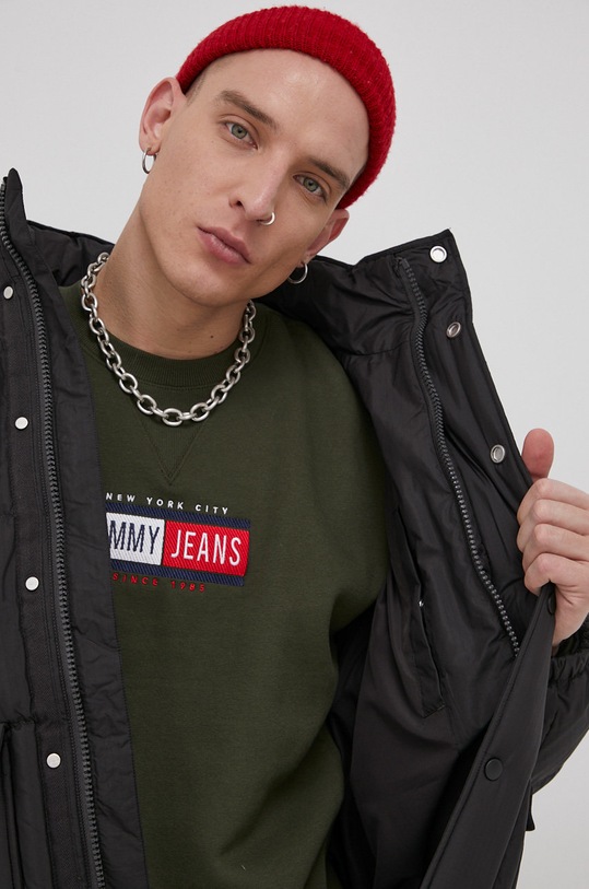 Péřová bunda Tommy Jeans DM0DM11182.4890