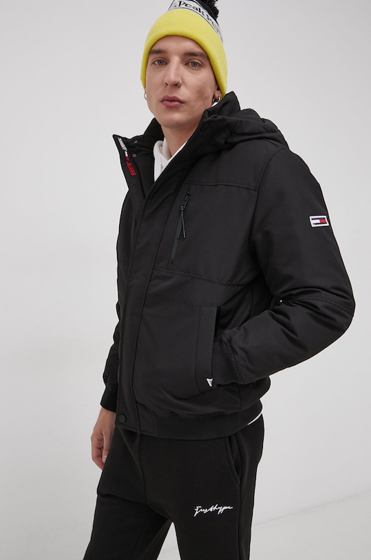 Bunda Tommy Jeans zateplené čierna DM0DM11189.4890