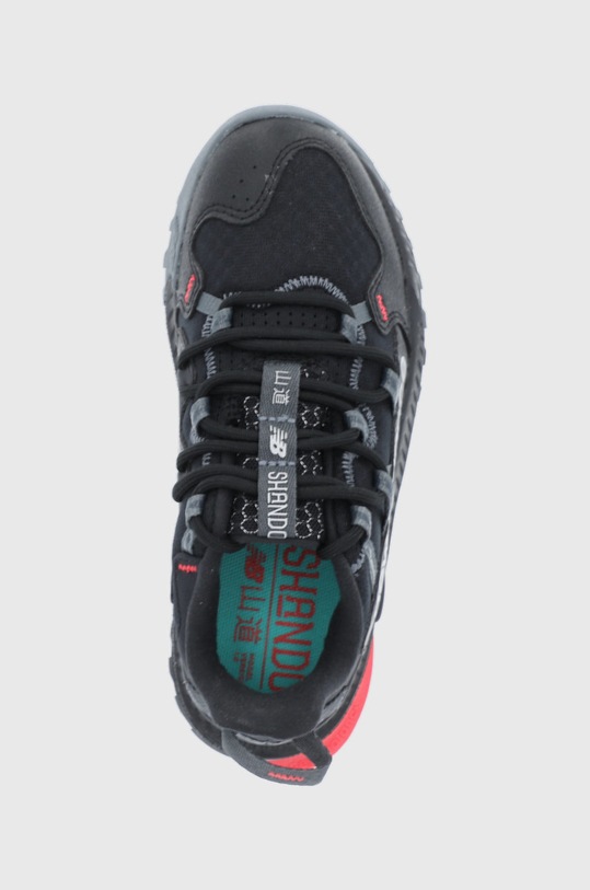 New Balance Buty dziecięce Peshark czarny PESHARK