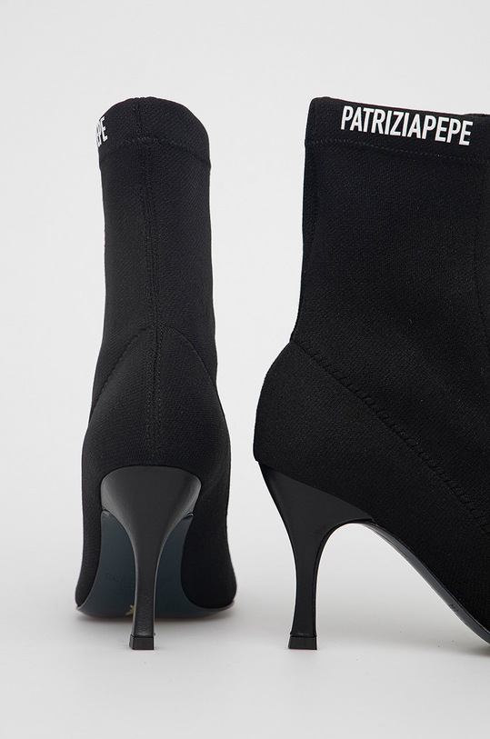 Obuv Členkové topánky Patrizia Pepe 2VA356.K103 čierna