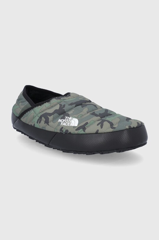 The North Face papuci de casă M THERMOBALL TRACTION MULE V NF0A3UZN33U1 verde SS24