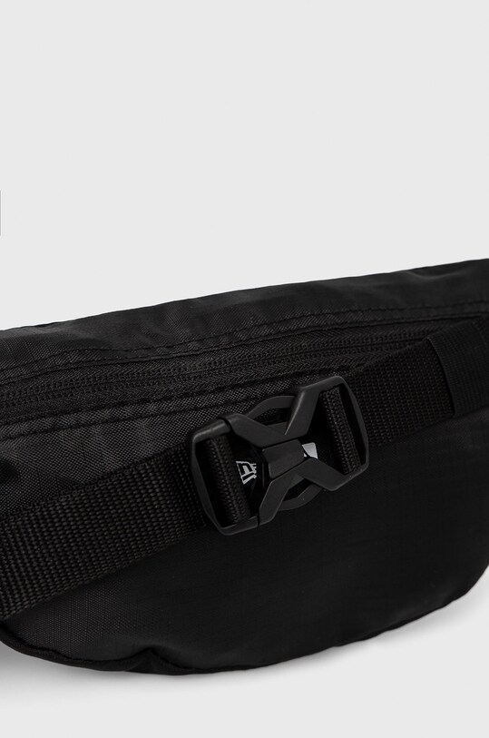 Сумка на пояс New Era 60137393 чёрный AW21