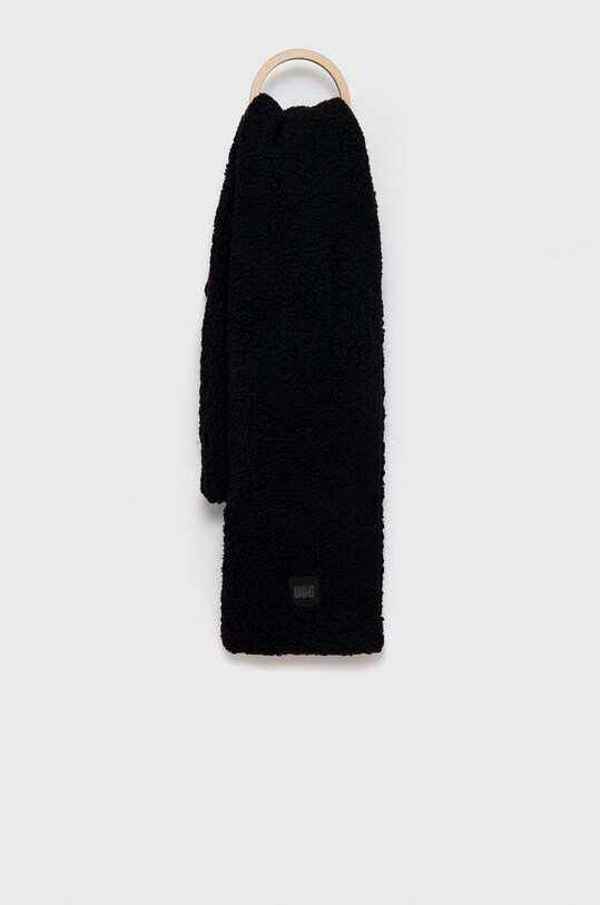 UGG scarf