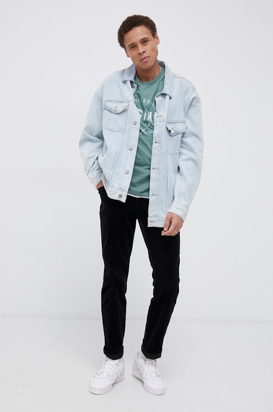 Menčestrové nohavice Wrangler s elastanom čierna W12SEC100