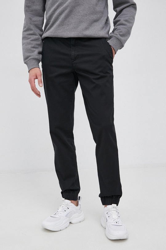 Sisley Spodnie 41VX55HR9.903 czarny AW21