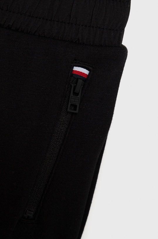 Chłopiec Tommy Hilfiger Spodnie dziecięce KB0KB06909.4890 czarny