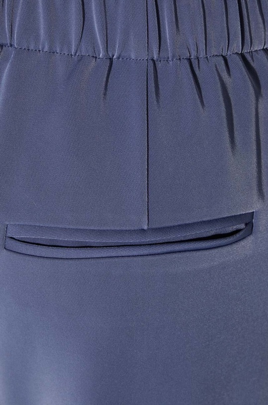 Hlače Samsoe Samsoe F16304674 mornarsko plava