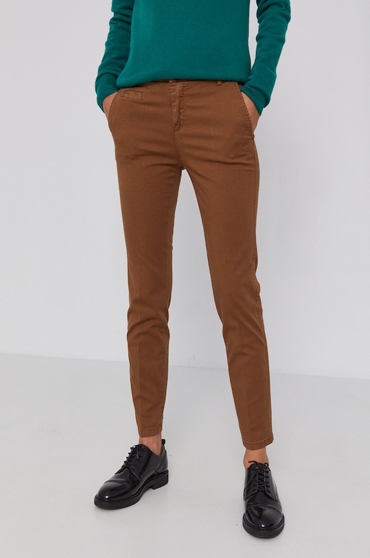 Nohavice United Colors of Benetton chinos hnedá 4GD7558S3.71Q
