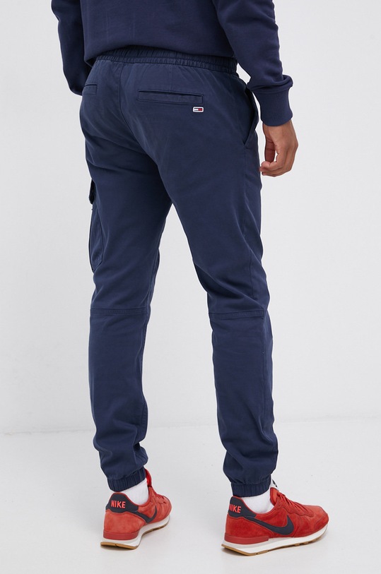 Odzież Tommy Jeans Spodnie DM0DM11246.4890 DM0DM11246.4890 granatowy