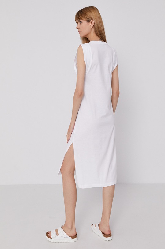 Oblečenie Šaty Calvin Klein Jeans J20J216271.4890 biela