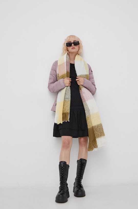 Bavlněné šaty Superdry W8010897A.02A černá AW21