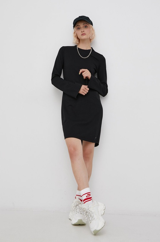 Šaty Superdry mini černá W8010940A.02A