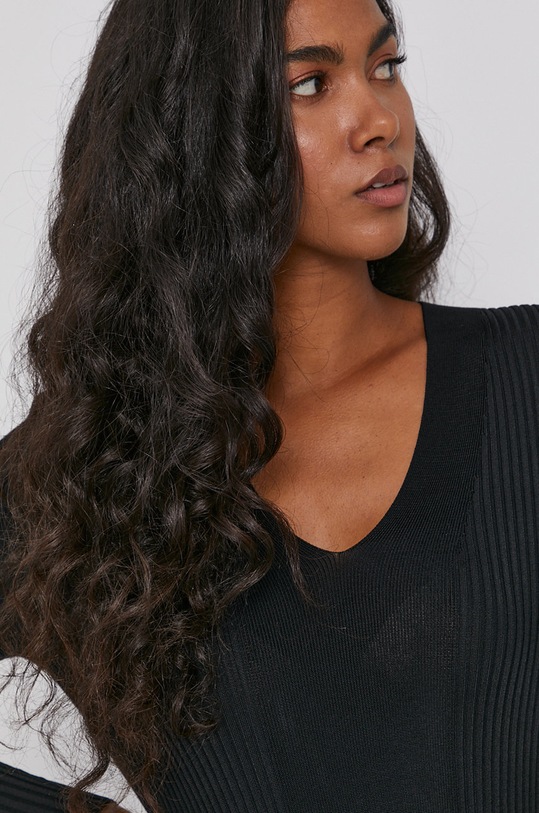 Πουλόβερ Calvin Klein μαύρο K20K203047.4890