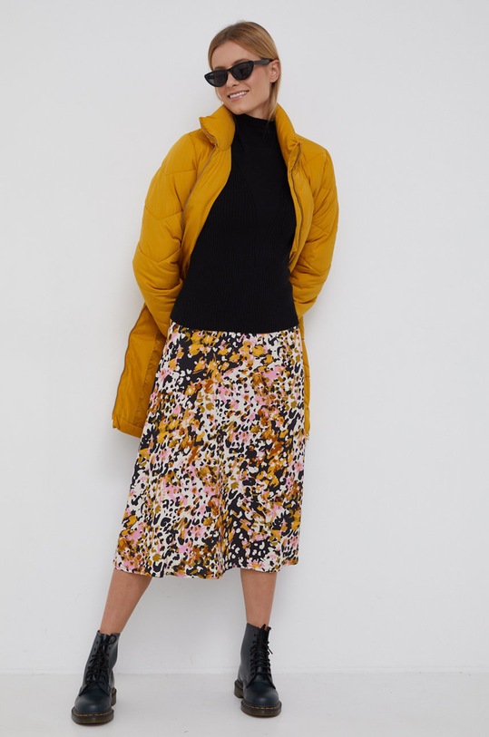 Vero Moda Sweter 10250619 czarny AW21