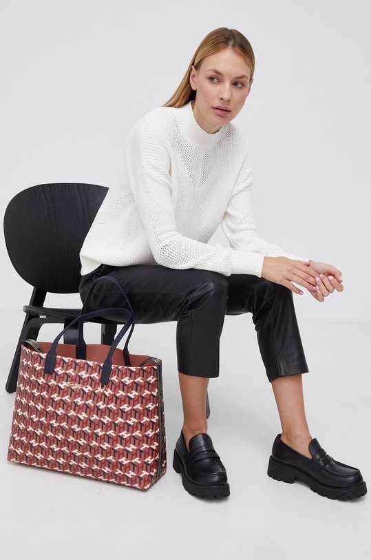 Bavlněný svetr Calvin Klein K20K203337.4890 bílá AW21