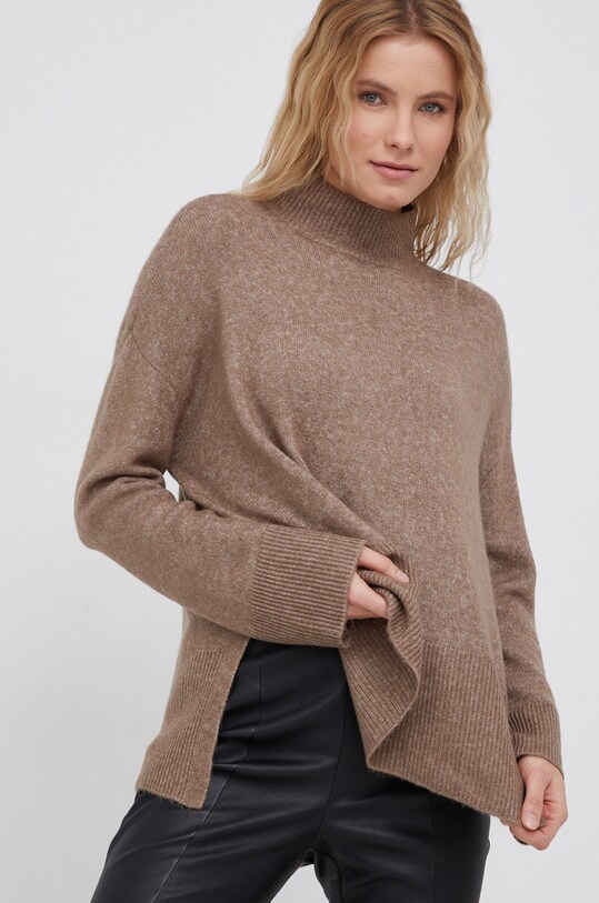Vero Moda Sweter 10253099 brązowy AW21