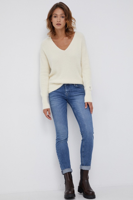 Calvin Klein Jeans Sweter z domieszką wełny J20J216596.4890 J20J216596.4890 beżowy AW21
