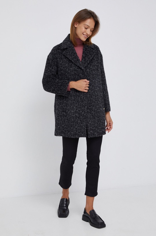 Sisley Sweter 14ETM2178.20H różowy AW21