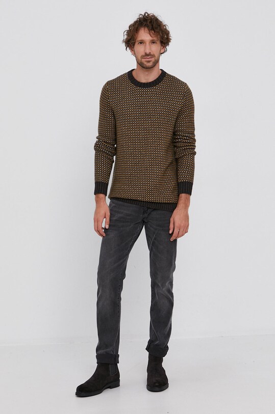 Sisley Sweter 122HT1C47.902 brązowy AW21