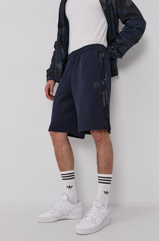 Šortky adidas Originals H13473 pletenina tmavomodrá H13473