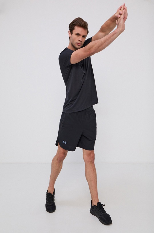 Under Armour szorty do biegania Launch 1361493 czarny AW23