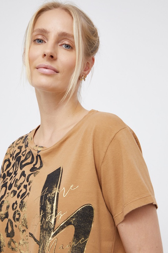Odzież Deha T-shirt bawełniany D53079.45111 beżowy