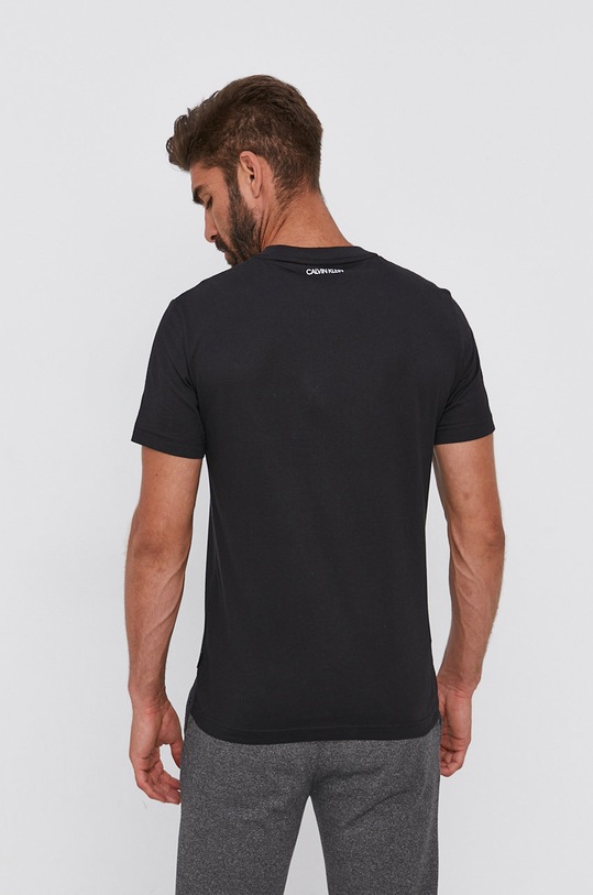 Odzież Calvin Klein T-shirt K10K106836.4890 czarny