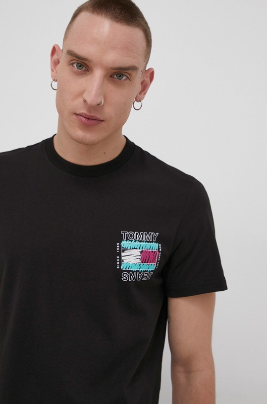 Tommy Jeans T-shirt bawełniany DM0DM11613.4890 czarny DM0DM11613.4890