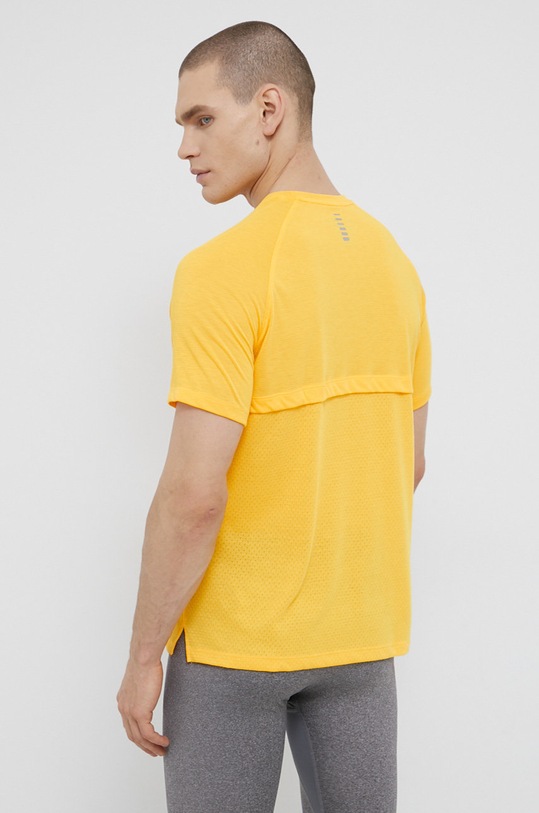 Odzież Under Armour t-shirt do biegania Streaker 1361469 żółty