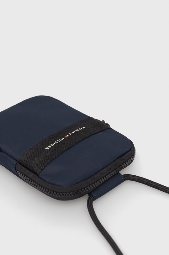 Tommy Hilfiger pokrowiec na telefon AM0AM10472.9BYY granatowy AW22