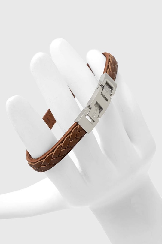 Δερμάτινο βραχιόλι Guess καφέ JUMB02.143JW