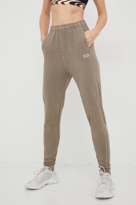 Tepláky Reebok Classic hnedá HN4393
