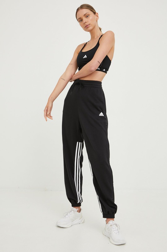 Спортен сутиен adidas Performance Aeri HN7242 черен AW22