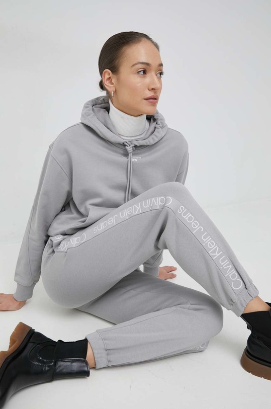 Mikina Calvin Klein Jeans šedá J20J218048.9BYY