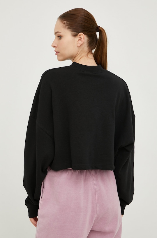 Odzież Reebok bluza dresowa Studio Vector HI6178 czarny