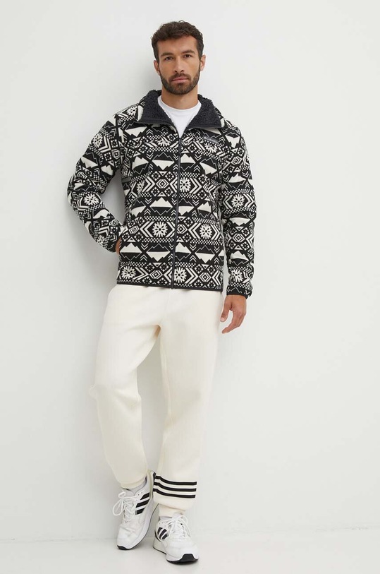 Суичър Columbia 1909123 черен AW23