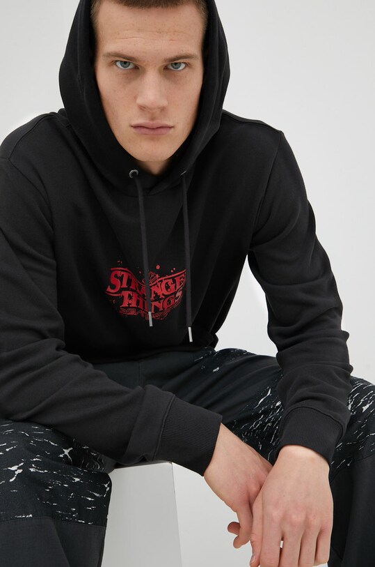 Quiksilver bluza x Stranger Things z kapturem czarny EQYFT04726