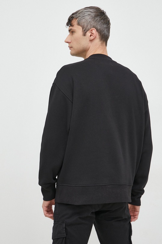 Odzież Calvin Klein Jeans bluza J30J321902.9BYY czarny