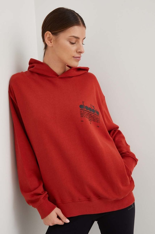 Odzież Diadora bluza bawełniana 502.179481 czerwony