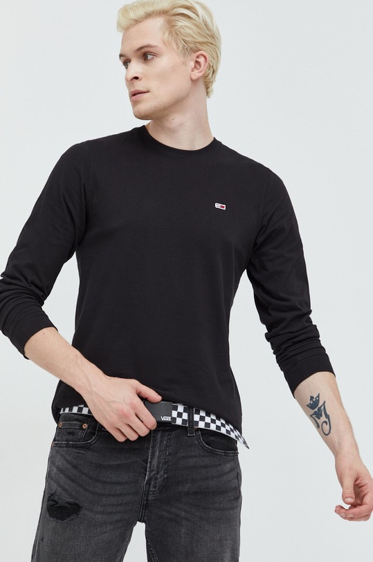 Bavlnené tričko s dlhým rukávom Tommy Jeans jednofarebný čierna DM0DM13228.9BYY