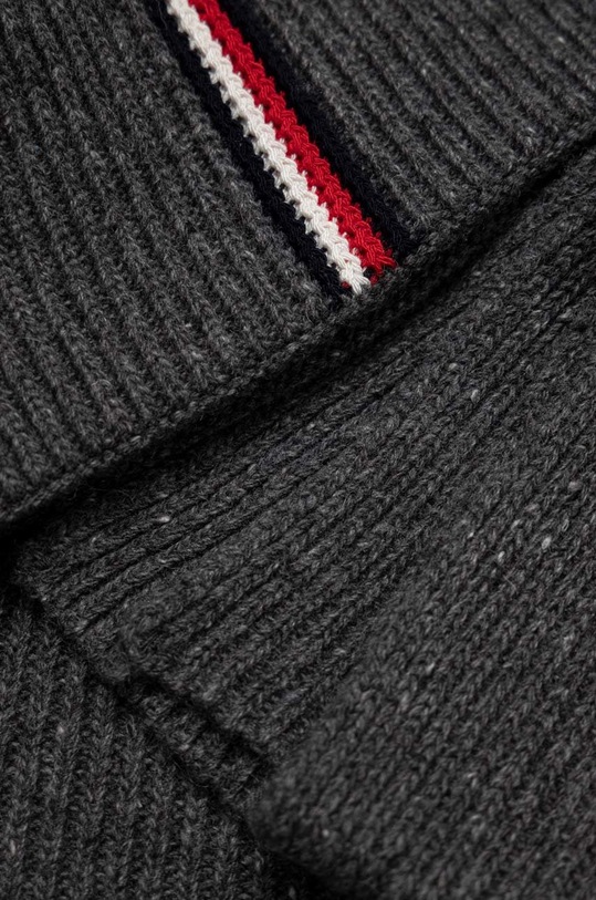 Vunena kapa i šal Tommy Hilfiger siva AM0AM10358.9BYY