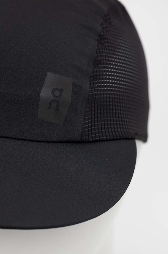 On czapka z daszkiem Zero 33300963 czarny AW22